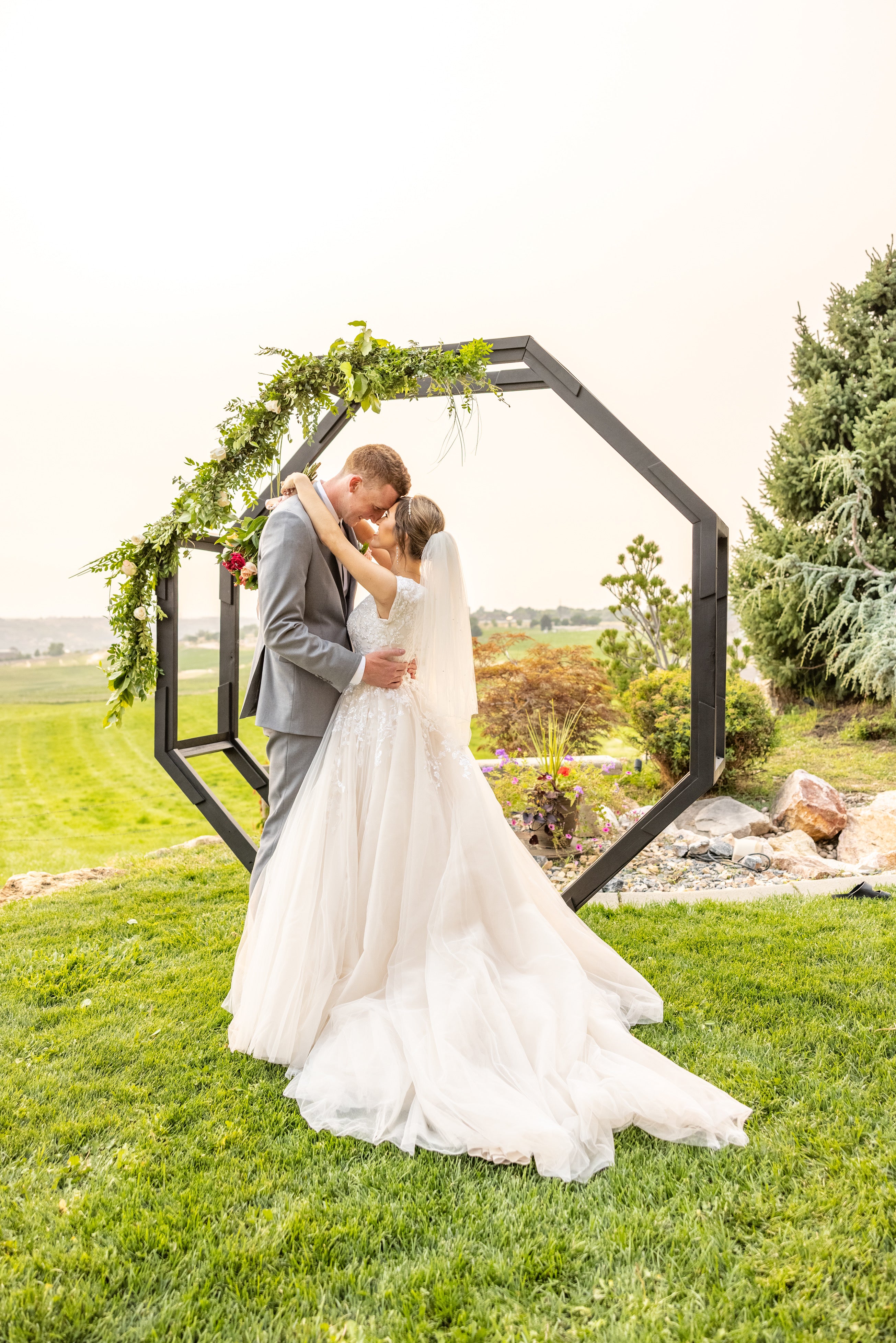 Octagon wedding arbor | Beachweddingtips.com Octagon wedding arbor | Beachweddingtips.com